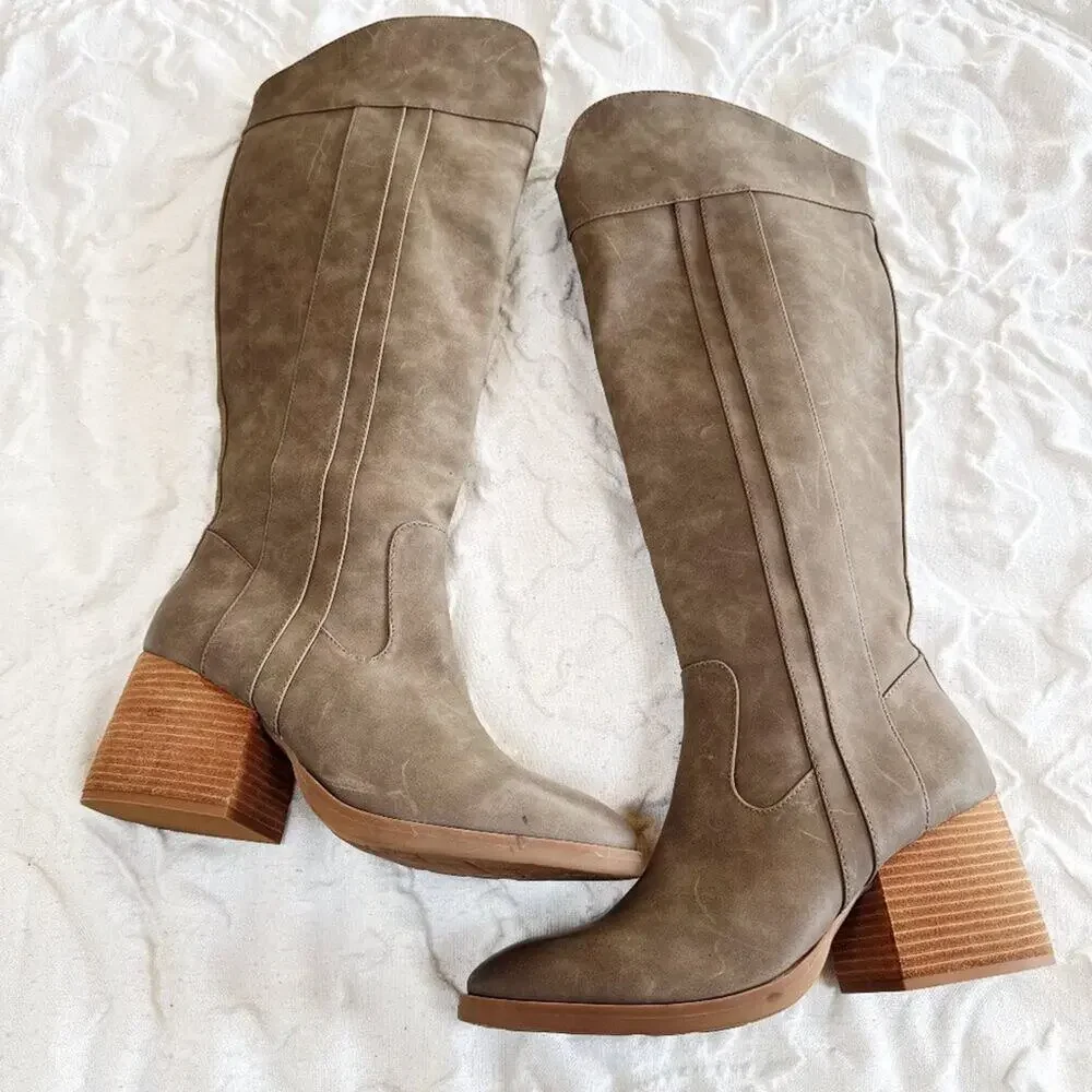 Korks Leather Tall Boots Size 9 New